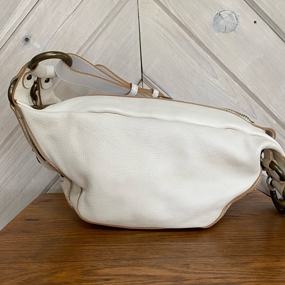 Marc Jacobs Off White Leather Shoulder Bag Made in Iltaly - Picture 7 of 16